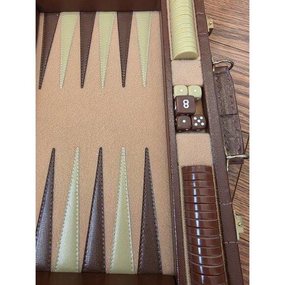 Vintage 1970's Backgammon Suitcase Board Game Brown Tan Felt 15" Faux Leather - Picture 3 of 11
